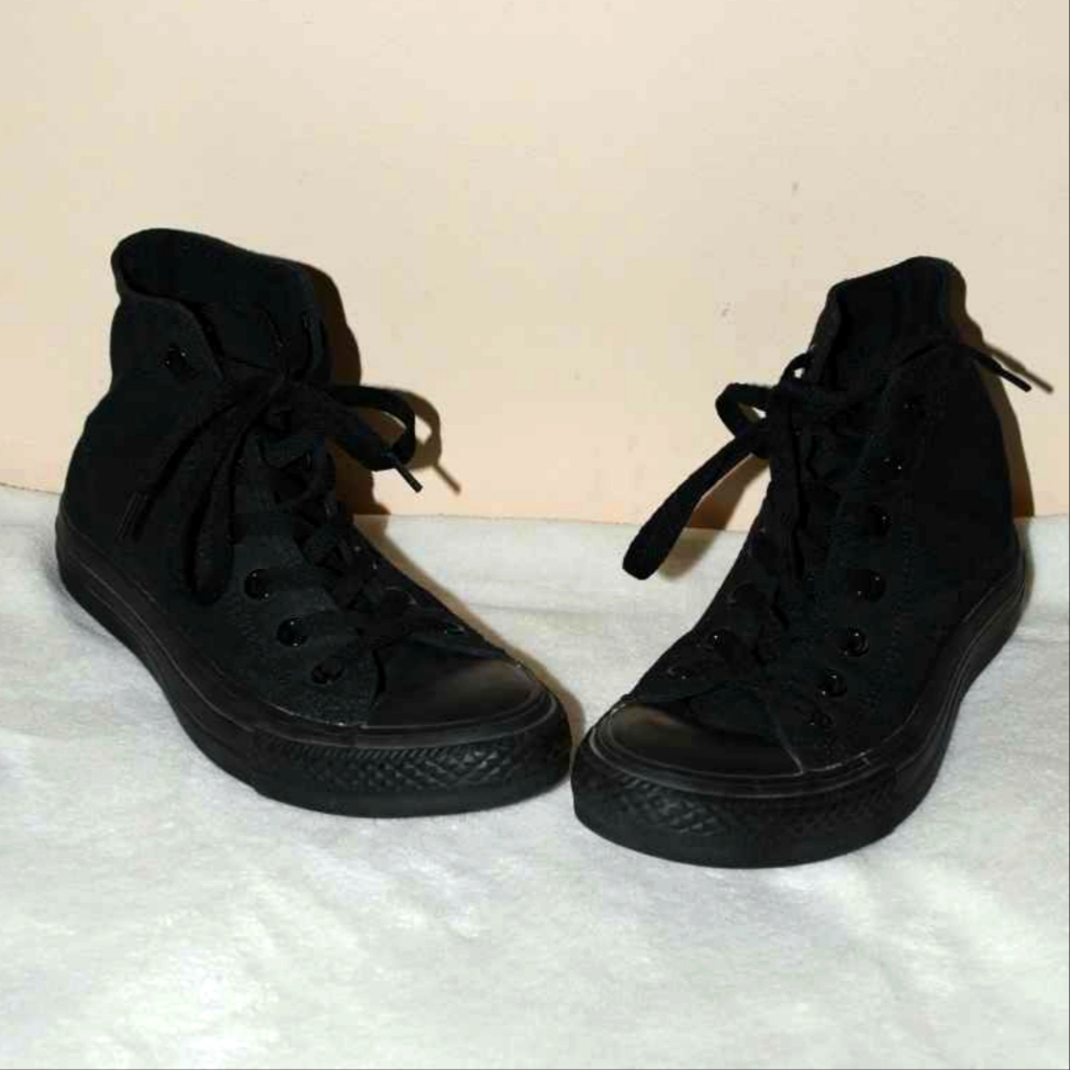 Converse Chuck Taylors